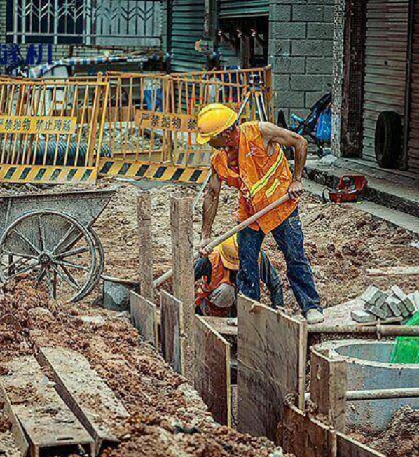 安全帽穿戴智能监测预警系统  安全帽佩戴智能识别监控方案