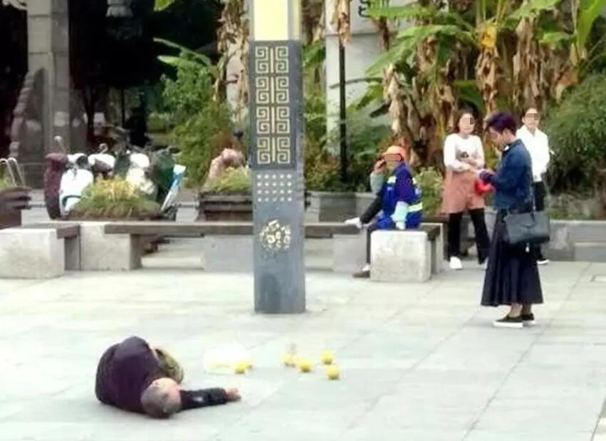 摔倒识别系统 公共场所老幼活动区域人员的摔倒动作行为识别预警