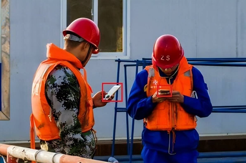 打电话识别、抽烟识别AI算法 抽烟打电话识别系统