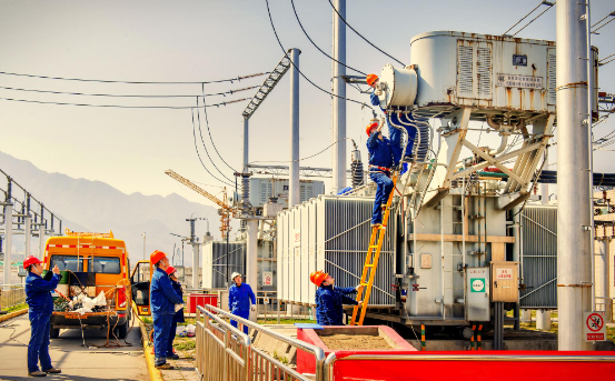 智慧电力佩戴安全帽检测 安全带穿戴检测系统
