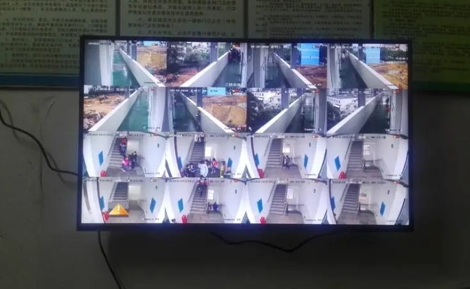 学校智能视频分析系统 人脸识别系统保障校园安全