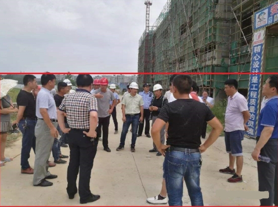 人员超员识别预警系统助力安防升级，联动门禁、广播等，快速化解超员危机。